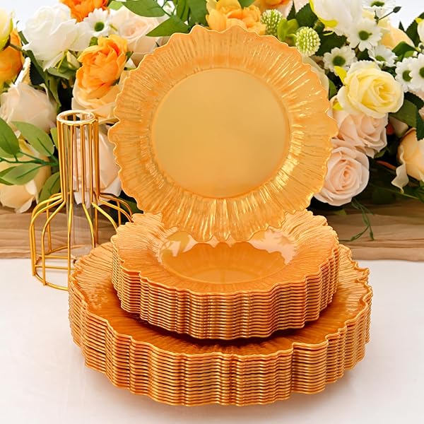 NOEMIE 60PCS FLORAL GOLD PLASTIC PLATES, PREMIUM GOLD DISPOSABLE PLATE FOR PARTY & WEDDING – HEAVY DUTY PARTY PLATE FOR 30 GUESTS (30 DINNER & 30 DESSERT PLATES)