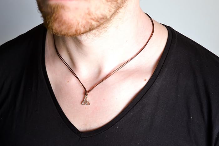 Amazoncom Trinity Necklace For Men Mens Triquetra