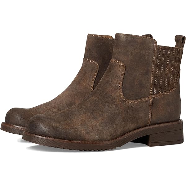 Amazon.com | Comfortiva Cardee Cinnamon Red 8 W (D) | Ankle & Bootie