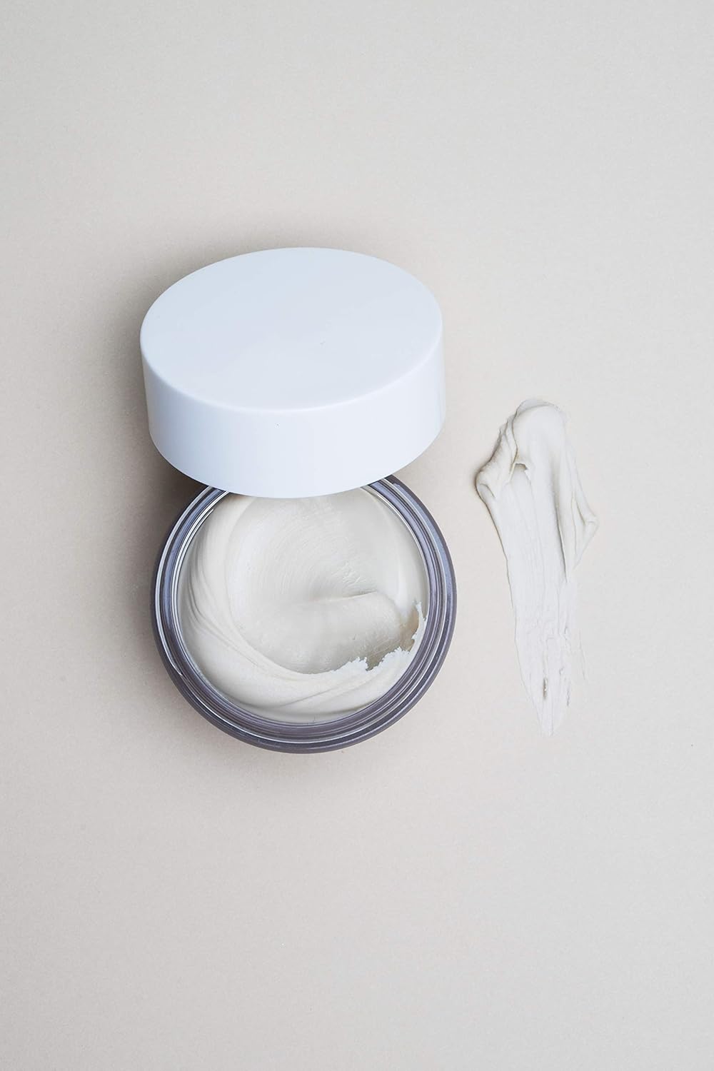 OUAI Matte Pomade. Add Hold, Texture and Separation for an Effortlessly Styled Piecey Look. Control Ends and Create a Matte Finish for Cool yet Casual Hair. Free from Parabens (1.7 oz): Beauty