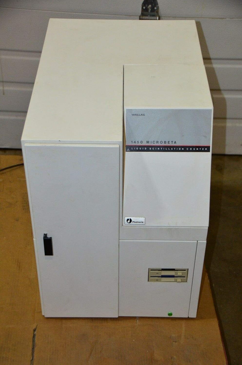 labtechsales Wallac 1450 Microbeta Liquid Scintillation Counter 1450