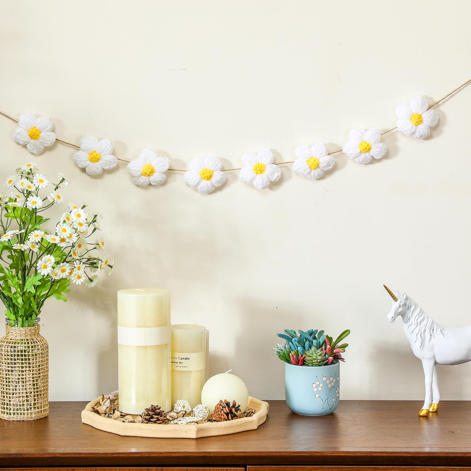 Photo 1 of Epakh 9.8 ft Felt Daisy Banner Garland Summer Flower Garland -1st Birthday Decorations White Daisy Bedroom Decor Hanging Ornaments for Boho Wedding Party Supplies Bedroom Nursery Home Wall Hanging