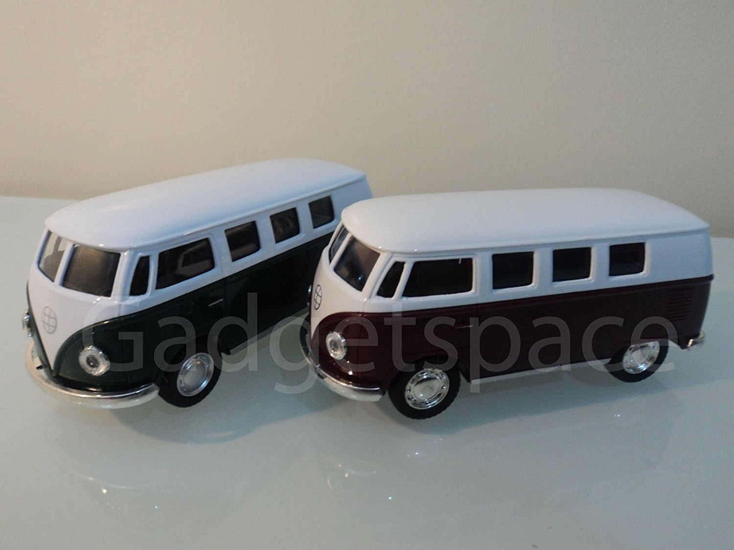 SAMMAR GIFTS CAMPER VAN 70'S STYLE 1/32 DIECAST CAR - MUSIC SOUND LIGHT OPENING DOOR (Blue)