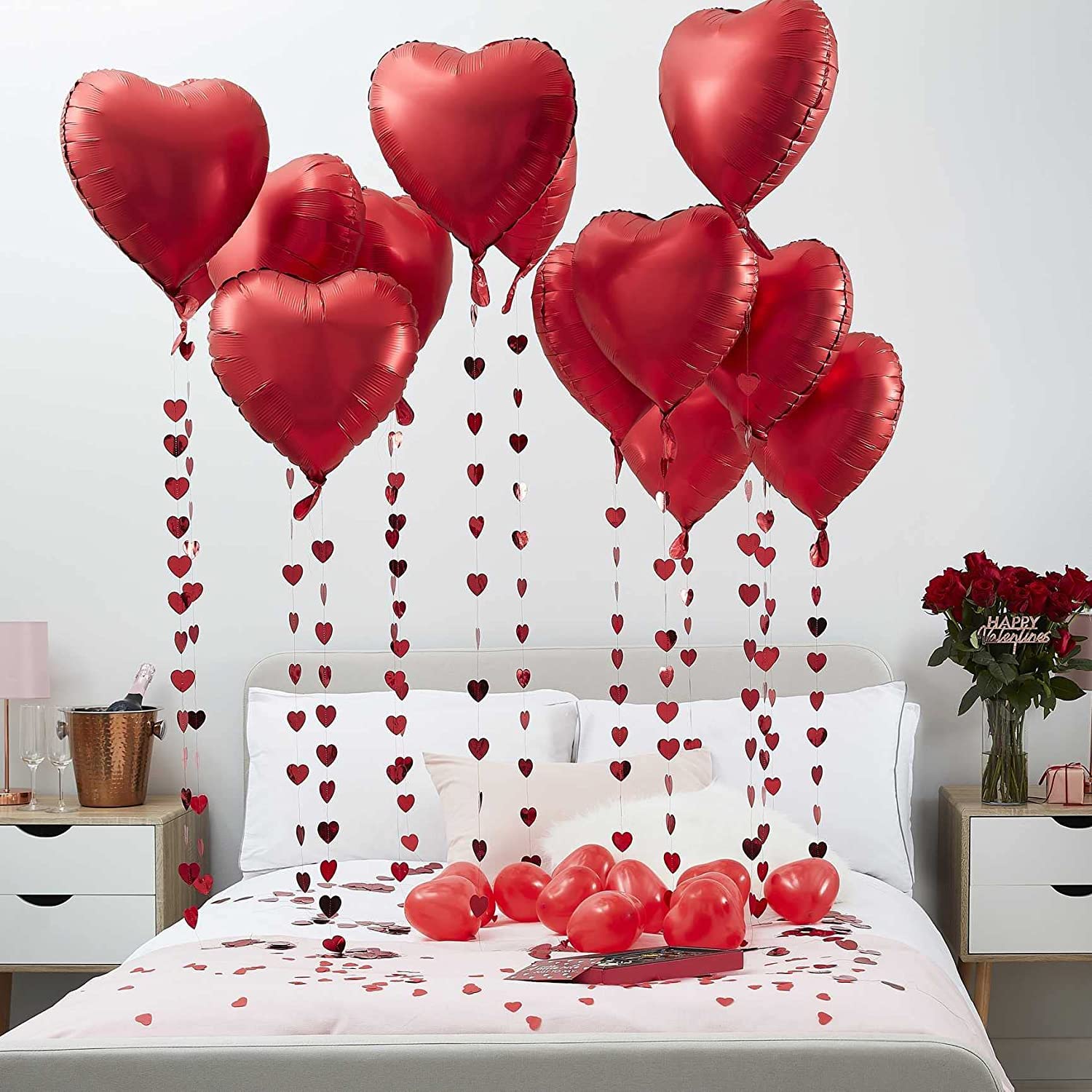 Ginger Ray Romantic Valentines Decoration Kit with Balloons and Petals
