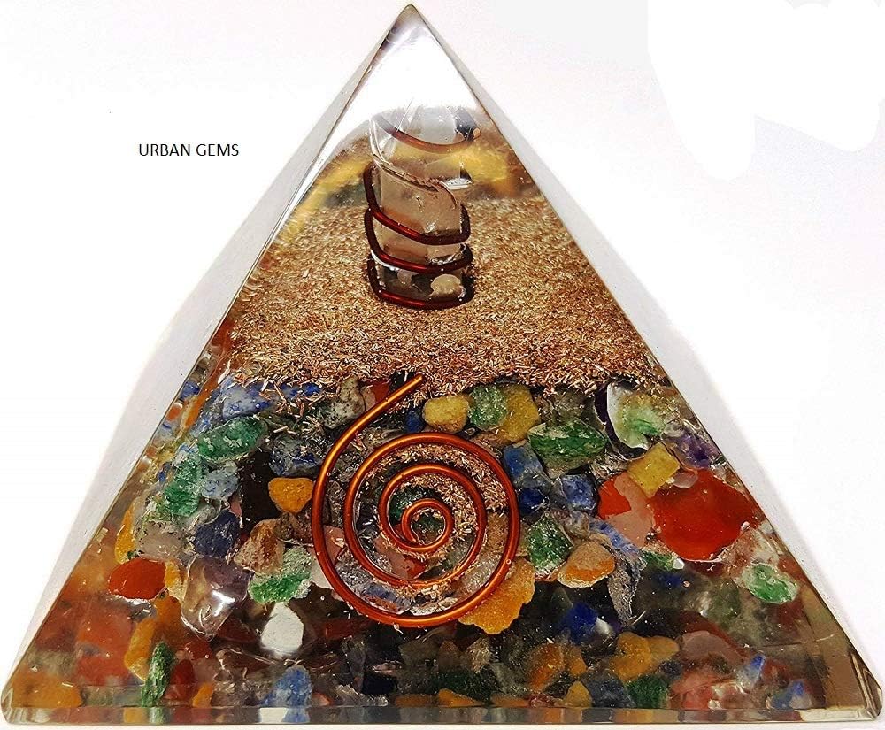 URBAN GEMS 7 Chakra Crystal Orgone Pyramid Kit/Includes 4 Crystal Quartz Energy Points/EMF Protection Meditation Yoga Energy Generator Healing Chakra Crystals