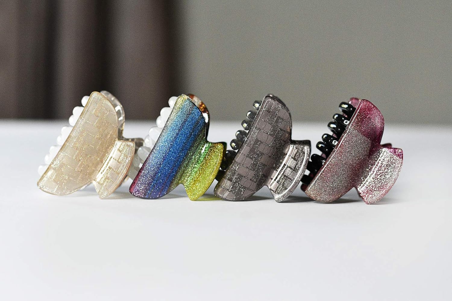 Zilyan Medium Assorted Colors Hair Claw Clips For Women and Girls 4 Pcs : Beauty