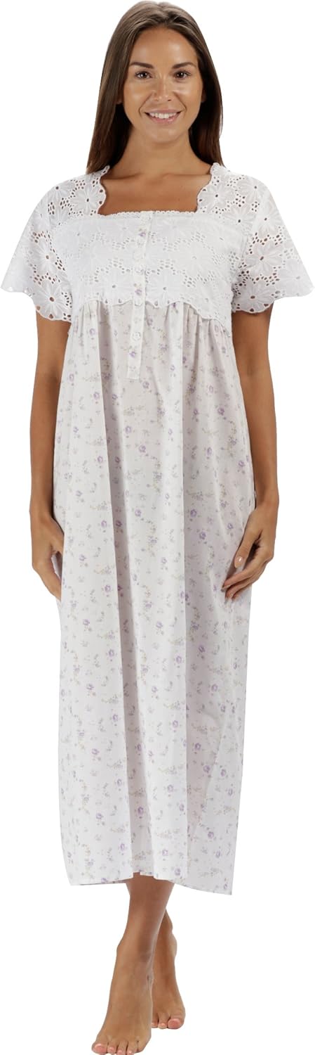 u a una camicia da notte