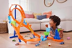 Hot Wheels Toy Car Track Set with Figure-8 Jump