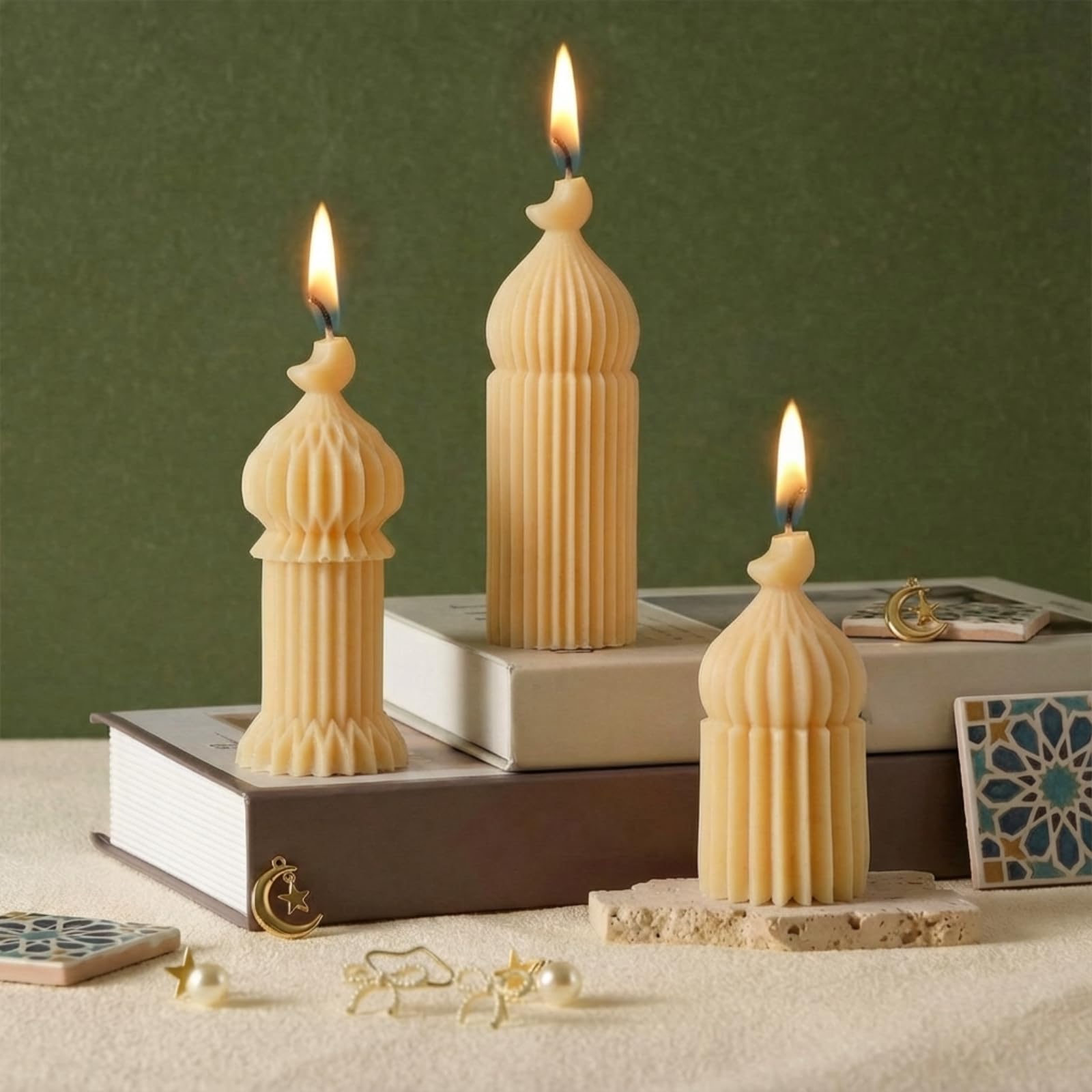 Photo 1 of Lyrow 3 Pcs Ramadan Mubarak Scented Soy Candles Eid Islamic Muslim Home Decor Ramadan Mosque Shaped Small Pillar Candles Set Gift for Islam Eid Muslim Festival Home Decorations, 3 Design
