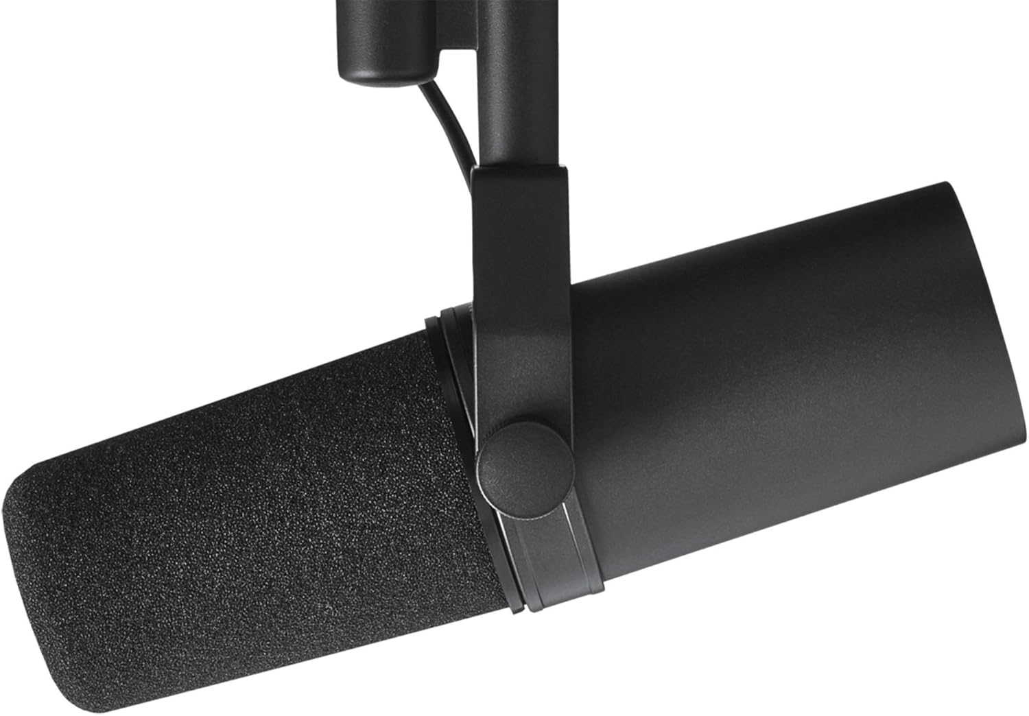 Amazon Com Shure Sm7b Dynamic Smooth Vocal Microphone For Radio Tv Podcast Appllications Musical Instruments