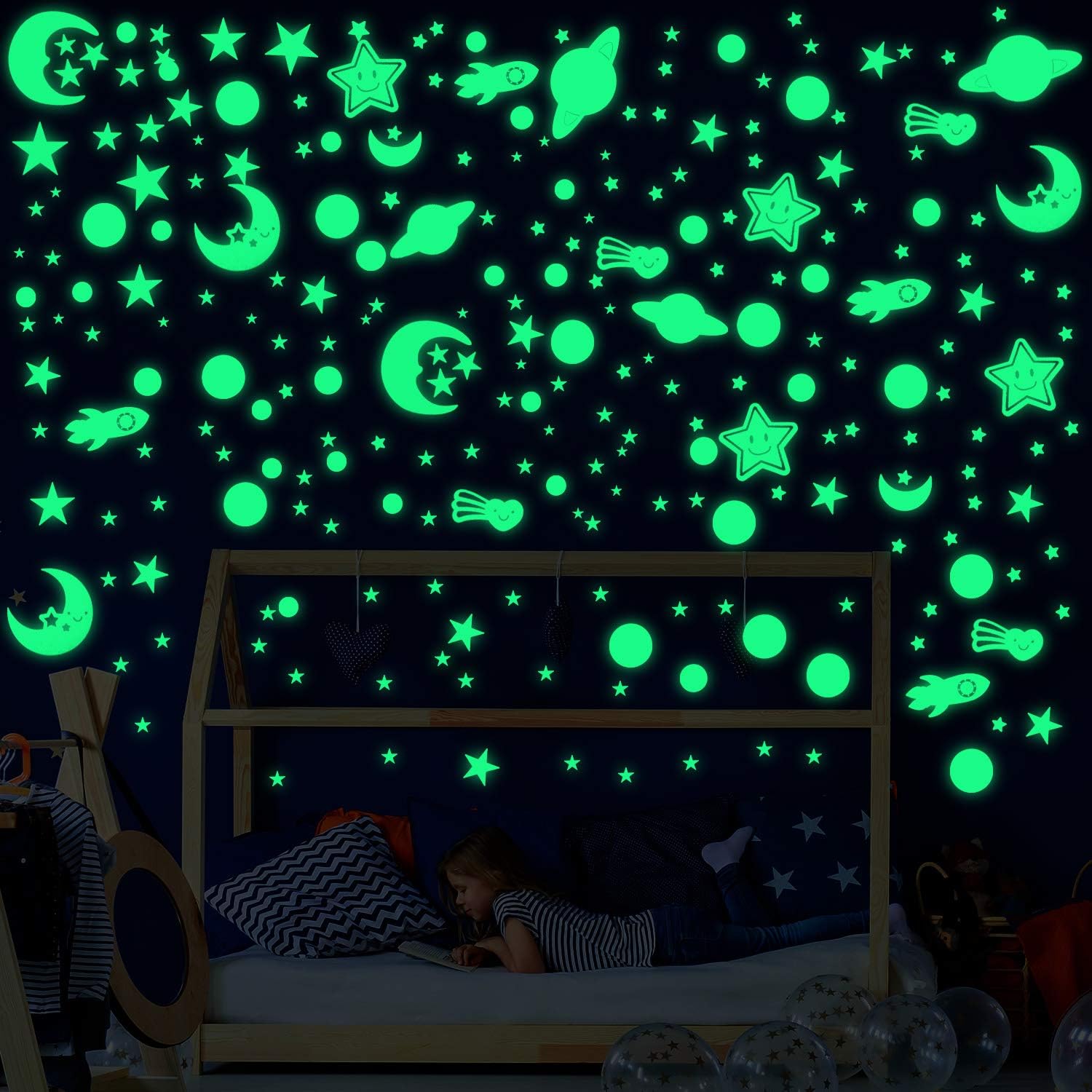 462 Pieces 3D Wall Stickers Luminous Dots Stars and Moon Wall Decals Glow Stars Starry Sky Shining Decals Fluorescent Stars and Moon Wall Decor for Kids Nursery Bedroom Ceiling DIY