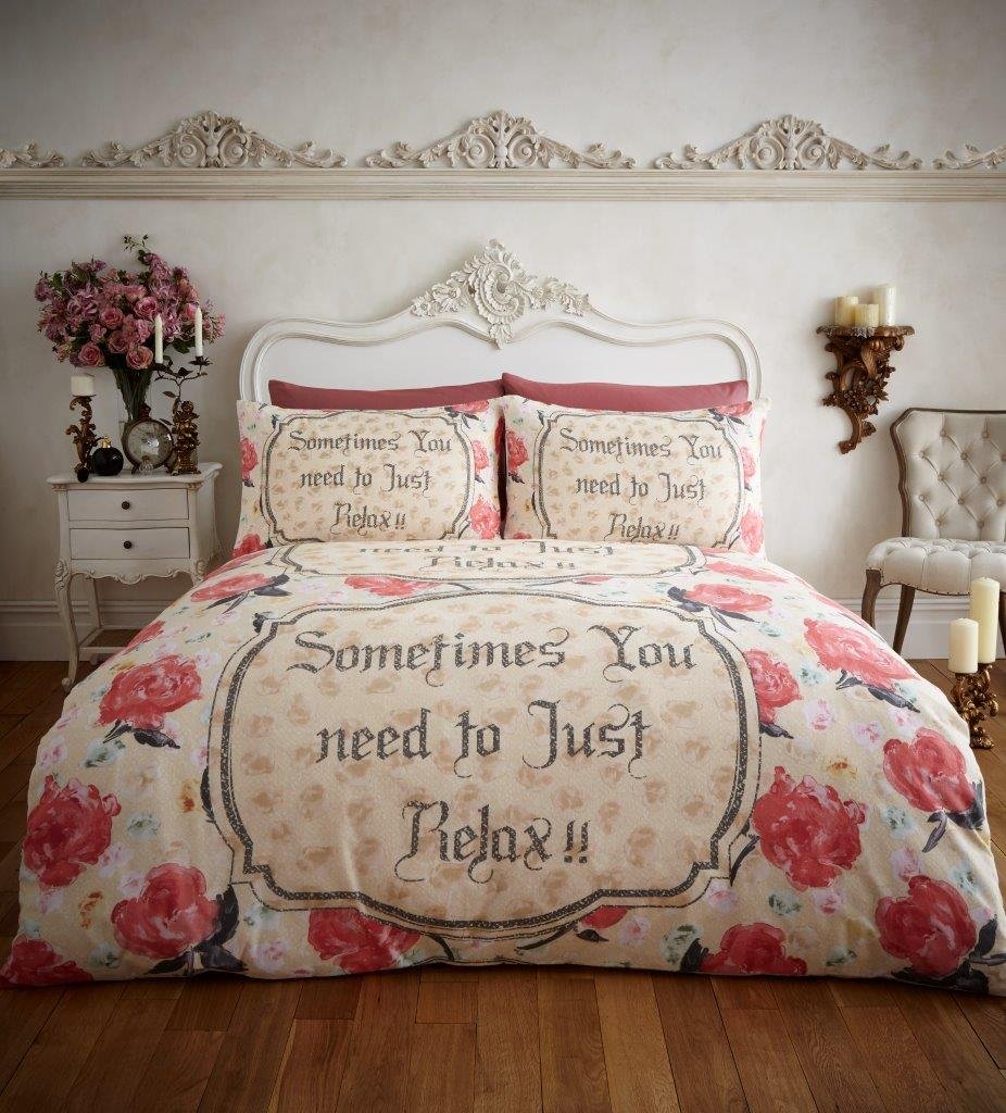 Gaveno Cavailia Relax Flannel Duvet Set Cream King, Cosy Warm Printed Reversible Bedding, 3 Piece Cuddly Floral Bedset, Easy Care DuvetCover Bedlinen, 1 Quilt Cover and 2 Pillow Cases