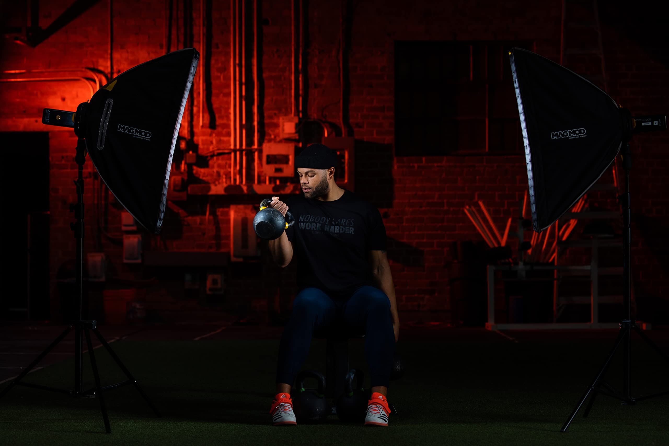 MagMod MagBox Pro 36 Strip Starter Kit Bundle, with MagBox Pro 36 Strip Softbox, MagShoe 2, MagRing2, MagGrip 2, Complete 4 Pc. Softbox Lighting System