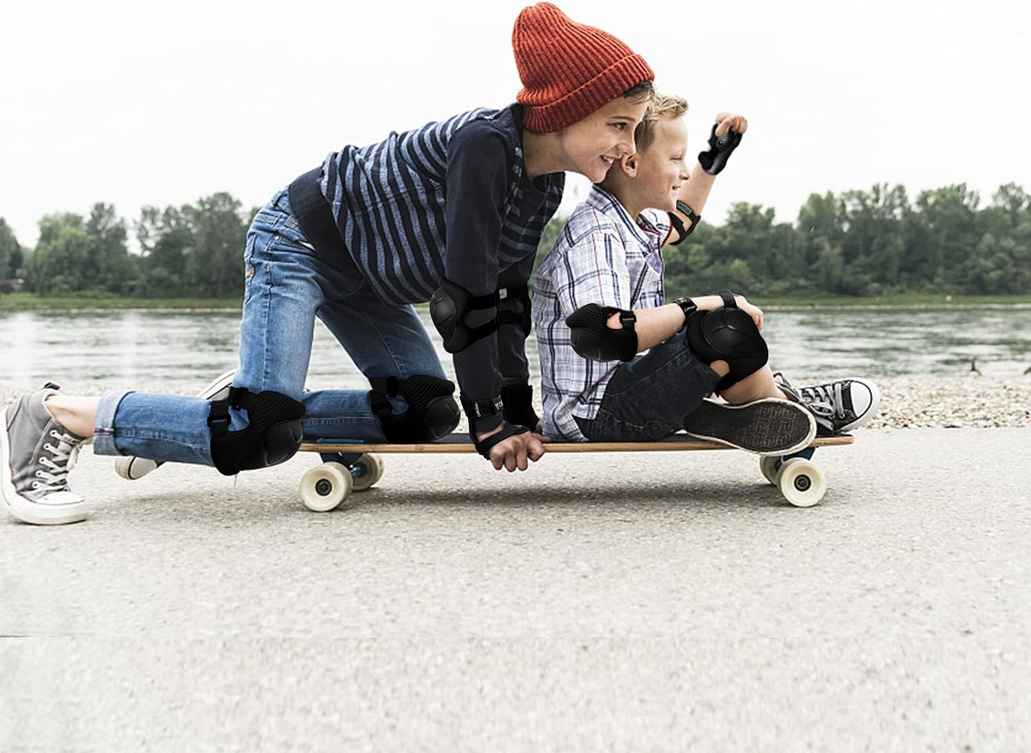 CRZKO Kids/Teenagers Protective Gear, Knee Pads and Elbow Pads 6 in 1 Set with Wrist Guard and Adjustable Strap for Rollerblading Skateboard Cycling Skating Bike Scooter : Sports & Outdoors