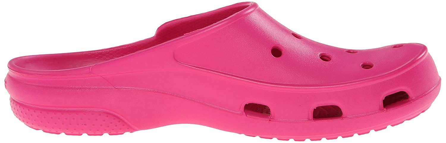 crocs women's freesail silver clogs