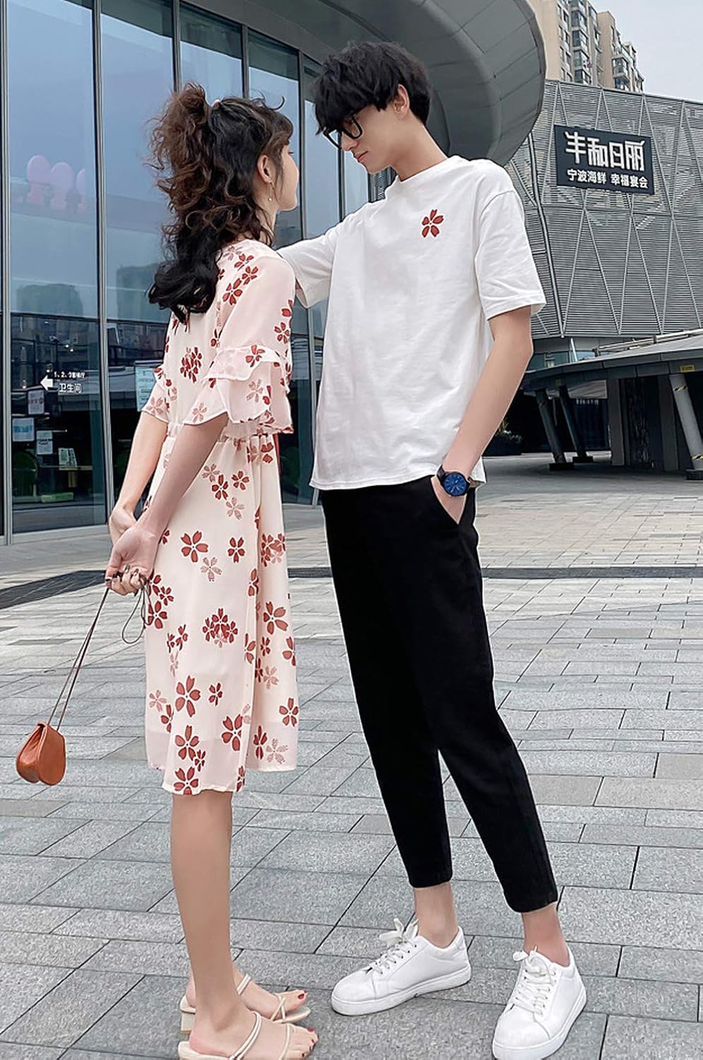 Amazon Co Jp ペアルック カップル ワンピース ペアtシャツ 夫婦 恋人 春夏 ペアルックカップル ペアお揃い 半袖 夏 カップル お揃い 服 レディース メンズ 男女 ペア カップル ペアルック Tシャツ パンツ 韓国風 おしゃれ 服 ファッション小物