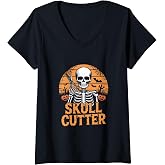 Womens Skull Cutter Hairdresser - Spooky Halloween Stylist V-Neck T-Shirt