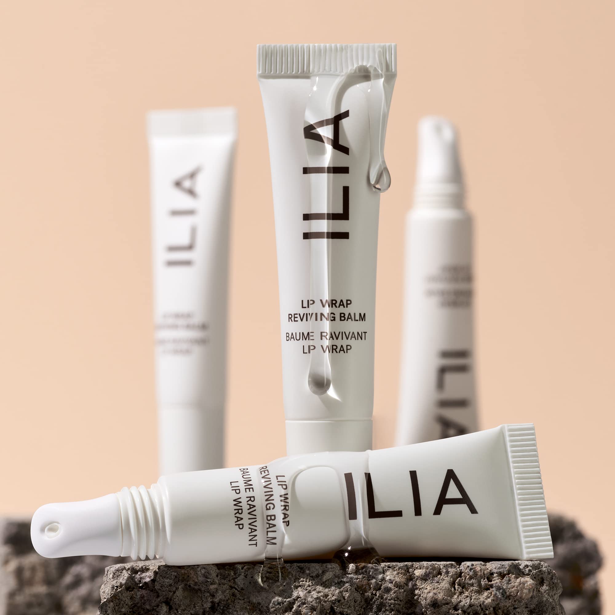 ILIA - Lip Wrap Reviving Balm | Hydtrate, Smooth, Plump | Barrier-Building with Hyaluronic Acid + Sea Succulent | Gluten + Silicone-Free | Non-Toxic, Vegan, Cruelty-Free (Lucid, 0.23 fl oz | 7 ml)