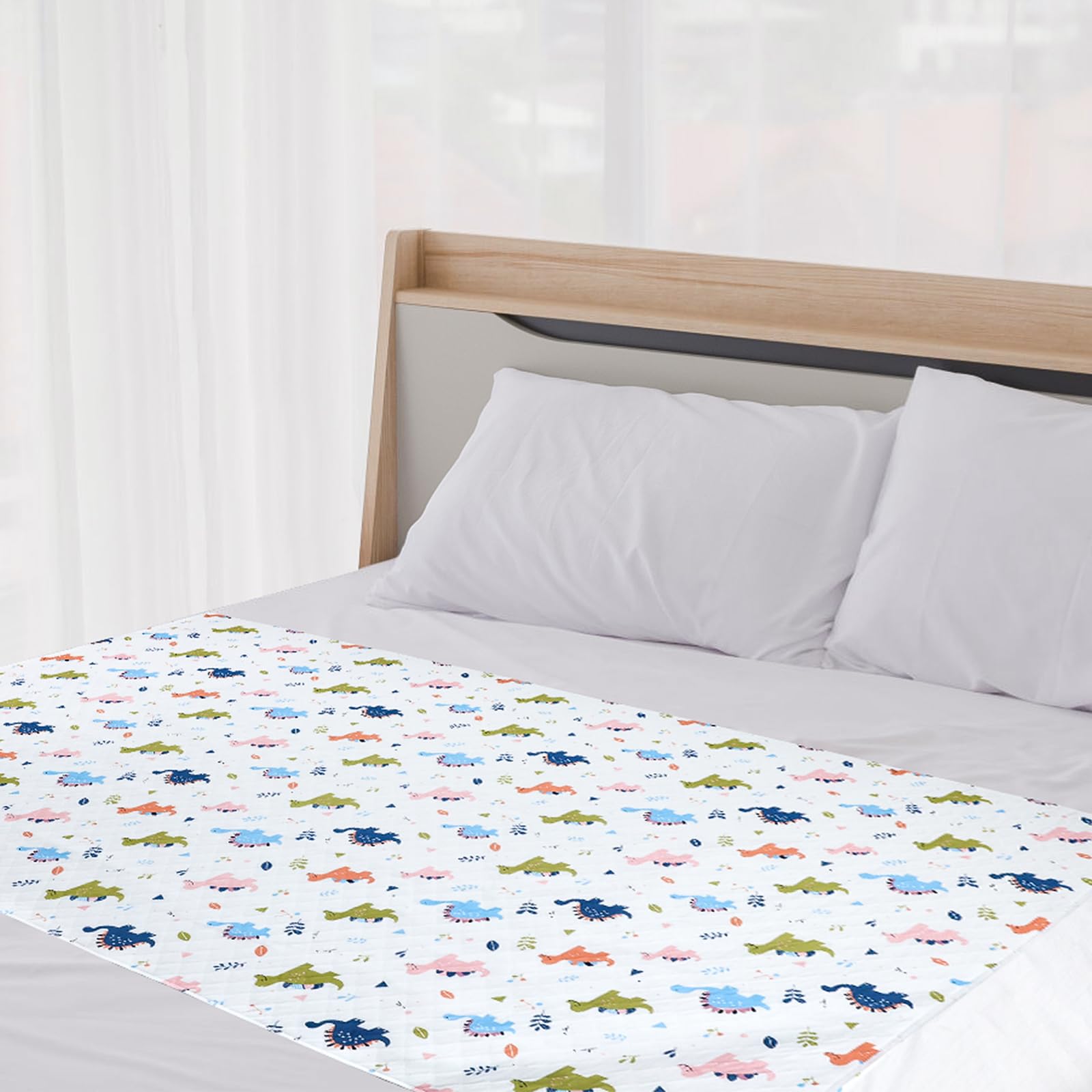 MOEMOE BABY Reusable Bed Protector Pad with Tucks,Potty Training Bed Pad,Washable Bed Pad with Wings,Waterproof Mattress Protector for Adult Incontinence,for Queen Size 87 x 153cm