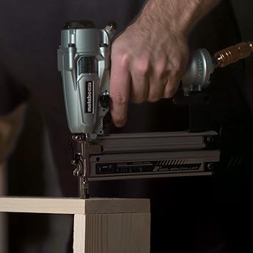 https://images-na.ssl-images-amazon.com/images/I/718A-o9xS6L._AC_SY355_.jpg