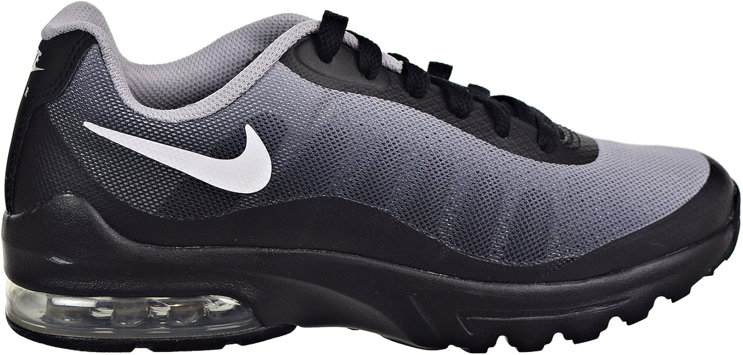 boys nike invigor