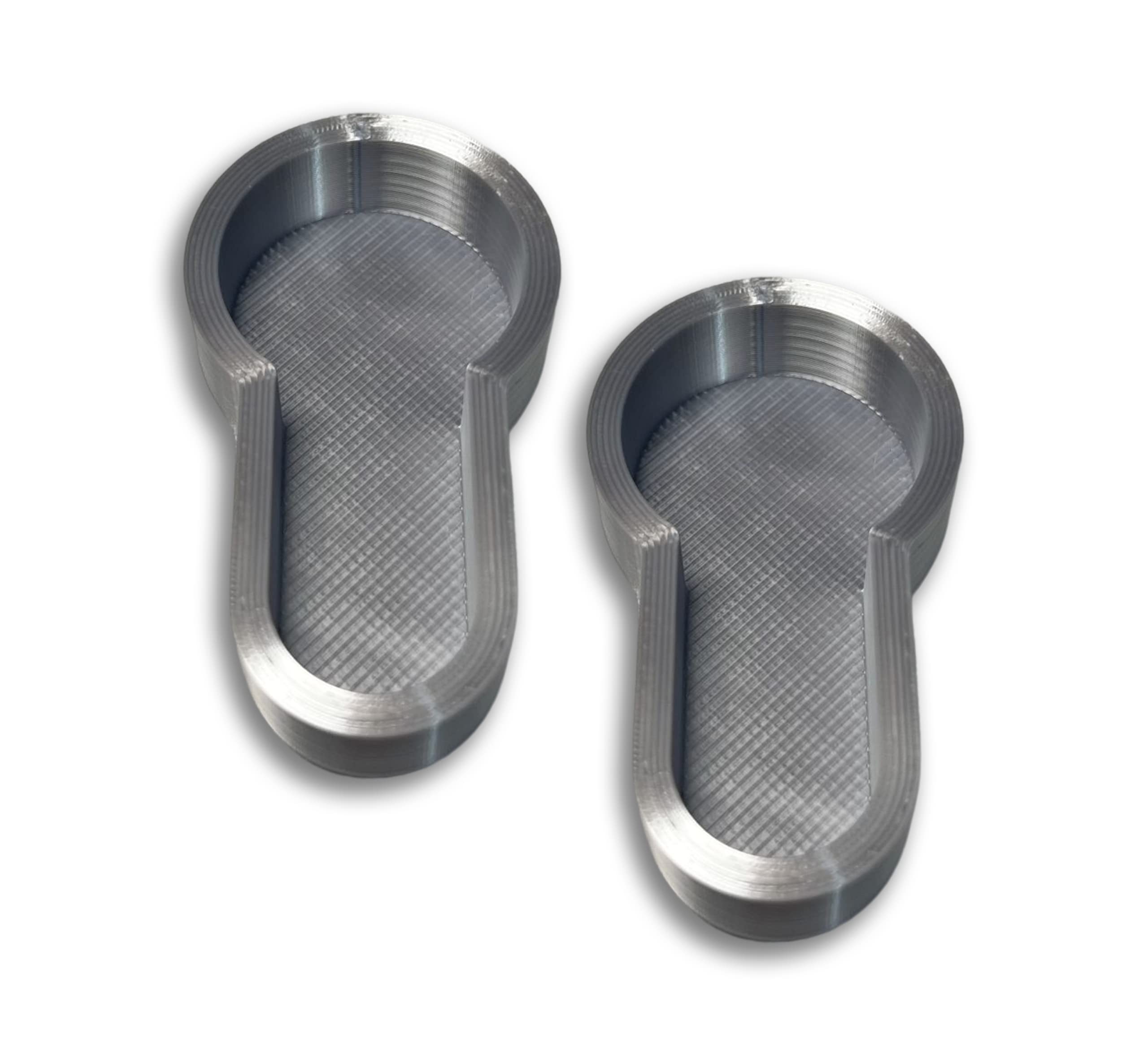 Lock Draught Excluder Keyhole Cover Push Fit Cap, Keep Draught and Cold Out, Easy to Install Pack of 2 (Silver)