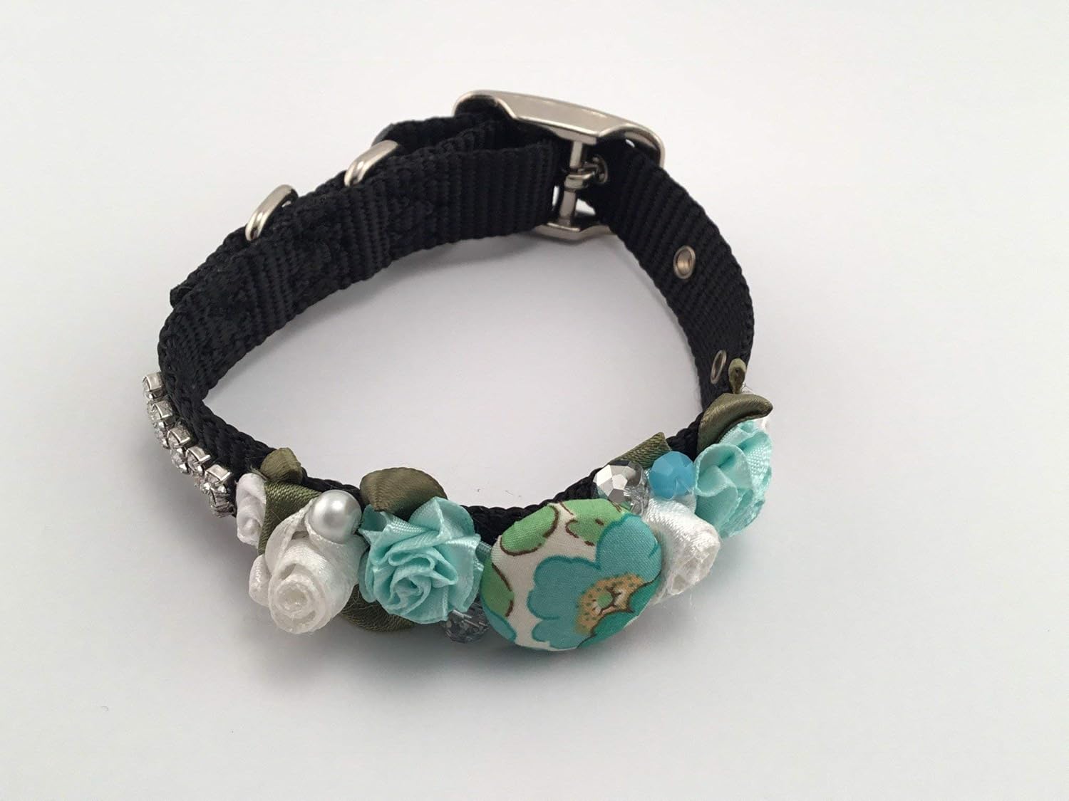 Black 12 Inch Nylon Dog Collar. Fits Neck Size 7.5 to 9.5