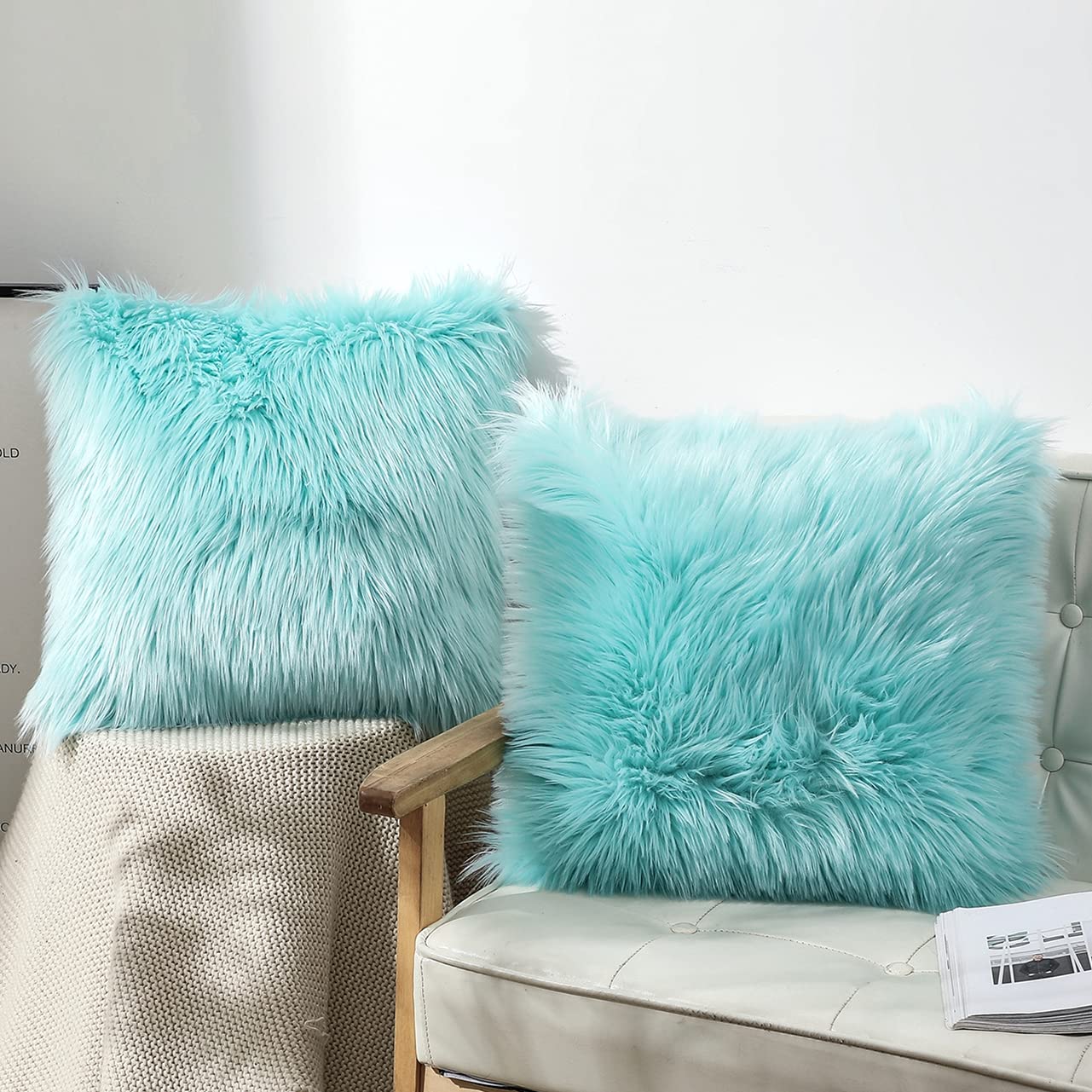 OYIMUA Turquoise 20 x 20 Inches Cushion Covers Pack of 2 Fluffy Soft Faux Fur Square Pillowcases, Luxury Home Decorative Super Soft Plush Pillow Covers Case 50cm x 50cm for Sofa Bed Living Room