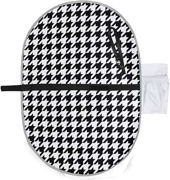 palm leaf changing mat