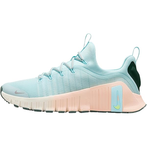 Amazon.com | Nike Free Metcon 6 SE Women's Workout Shoes
