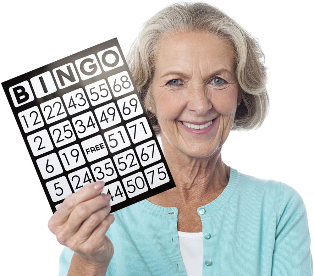 Royal Bingo Supplies EZ Readers Large-Format 8.5" x 11" Bingo Cards with Jumbo 1-inch Numbers