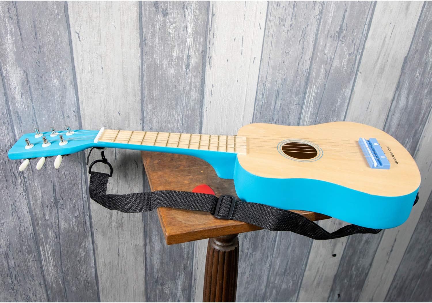 new classic toys guitar