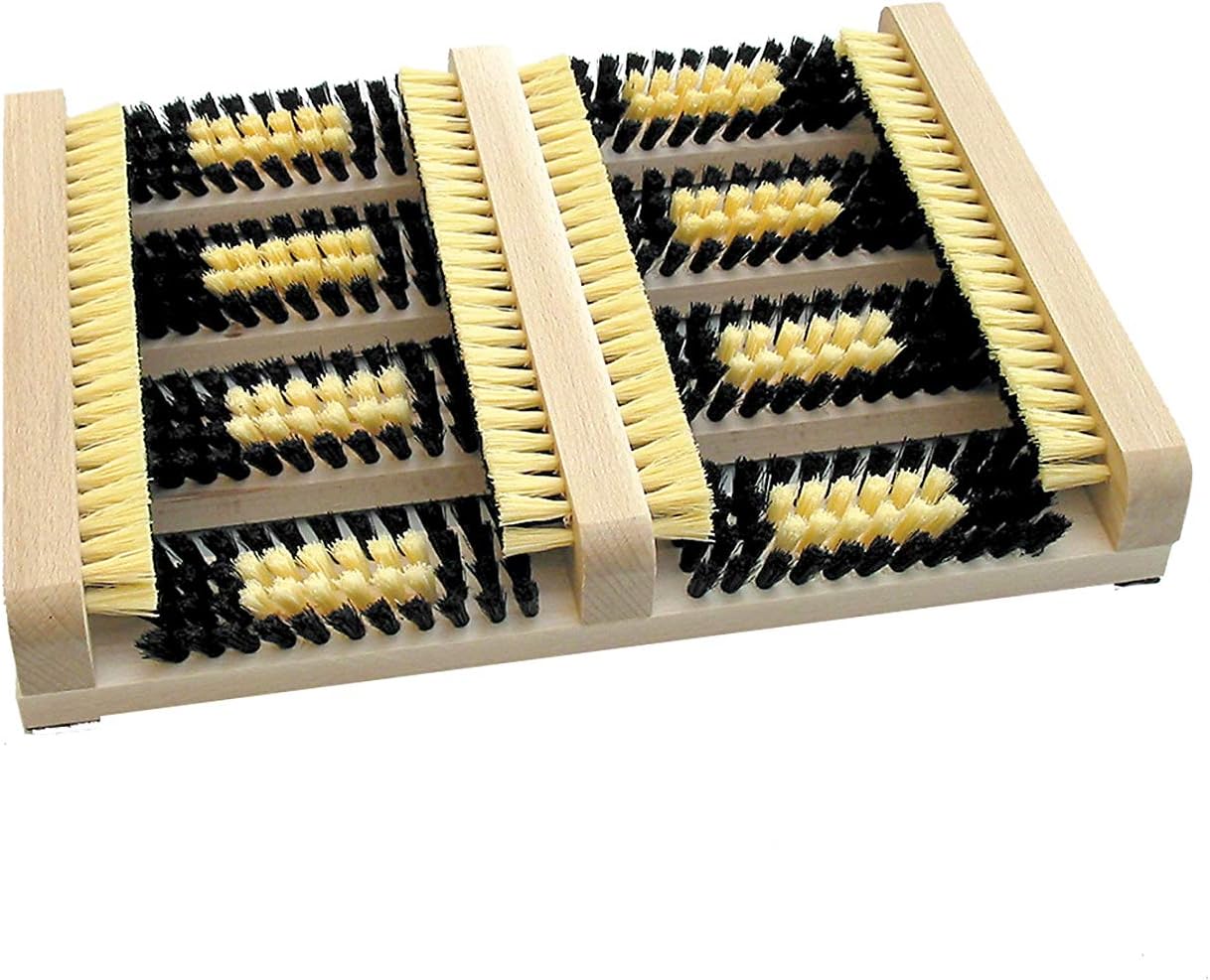Doormat with sidebars. Doormat, shoeshine, doormat. Natural wood with strong plastic bristles. Made in Germany