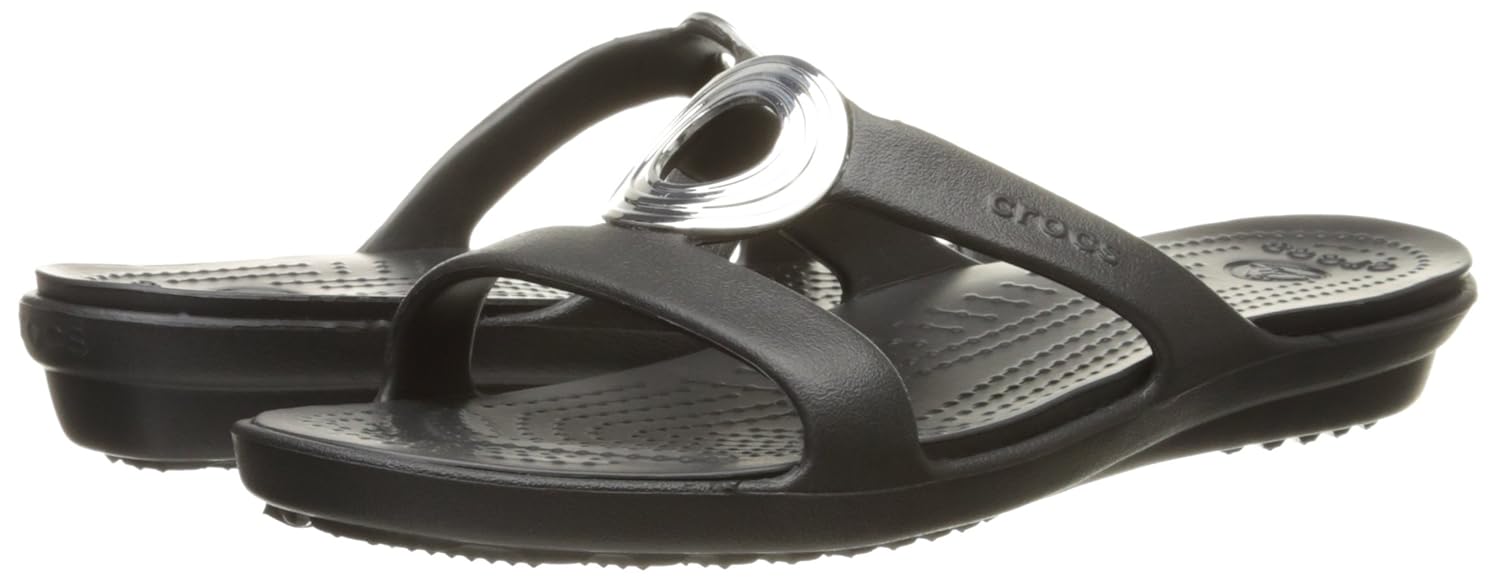 crocs women's sanrah beveled circle sandal