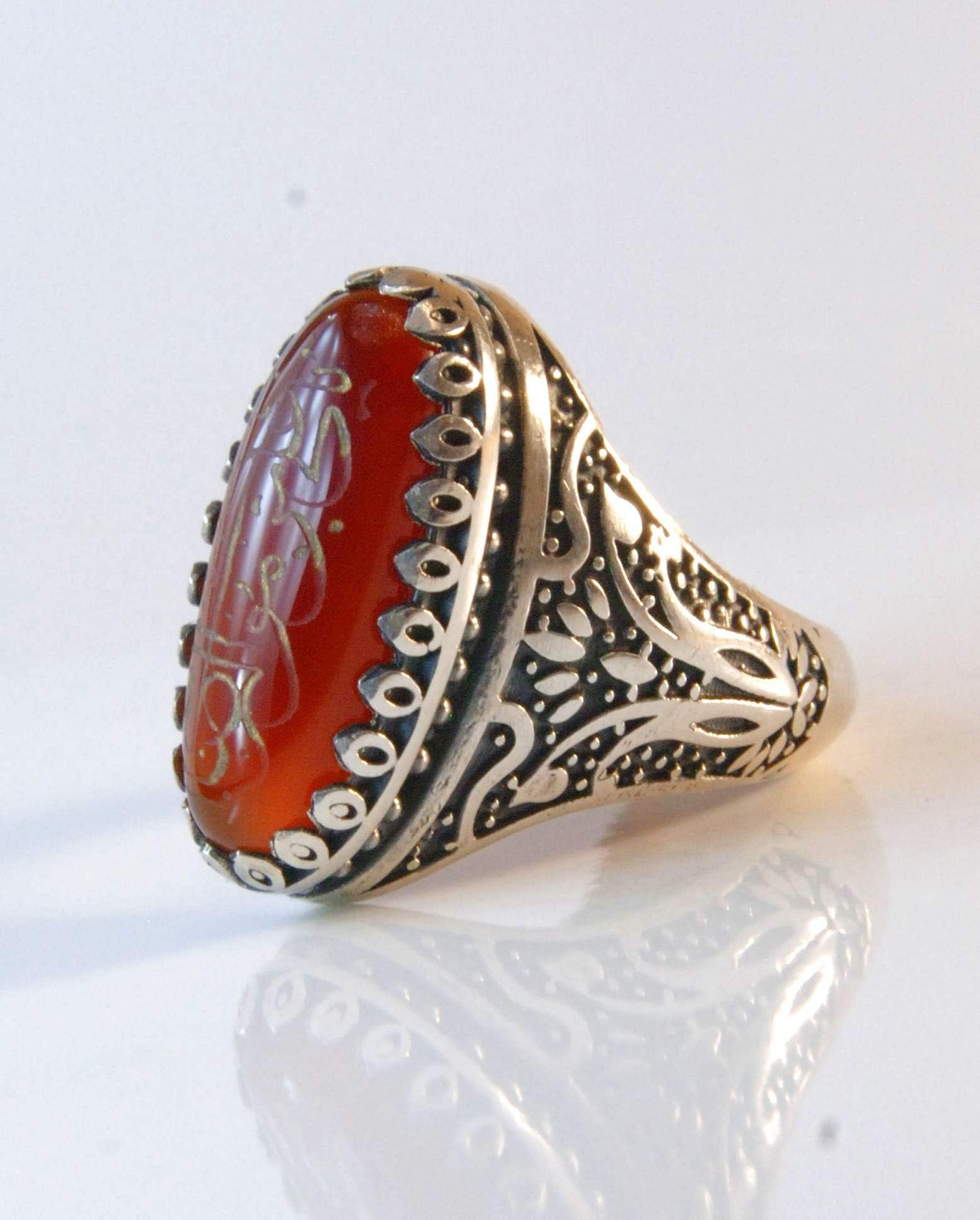 Yemeni Aqeeq Ring for Men | AlAliGems | Red Aqeeq Stone Engaved | US Size 10