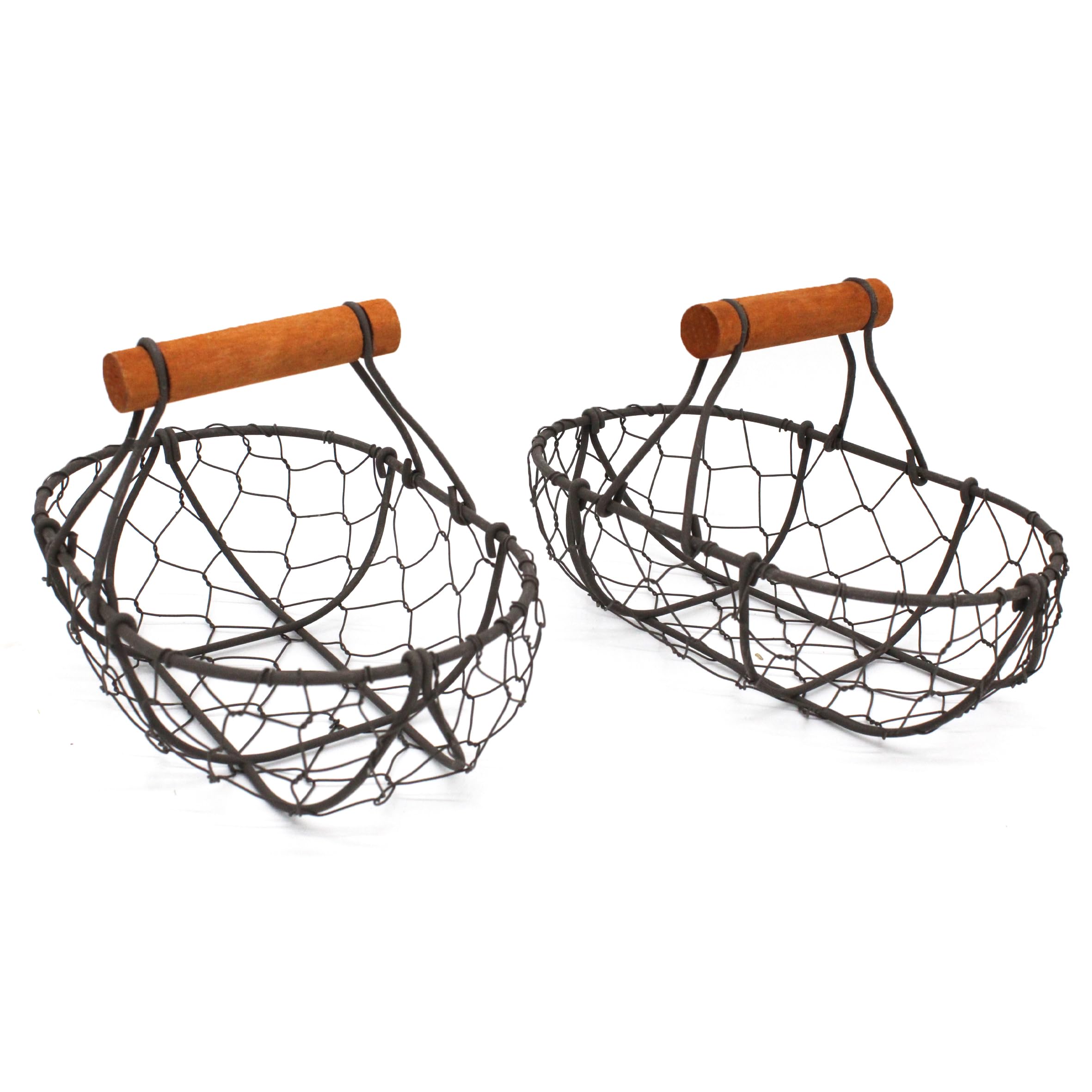 CVHOMEDECO. Chicken Wire Egg Baskets Rust Gathering Baskets with Wooden Handle Country Vintage Style Storage Baskets. Set of 2 (Oval)