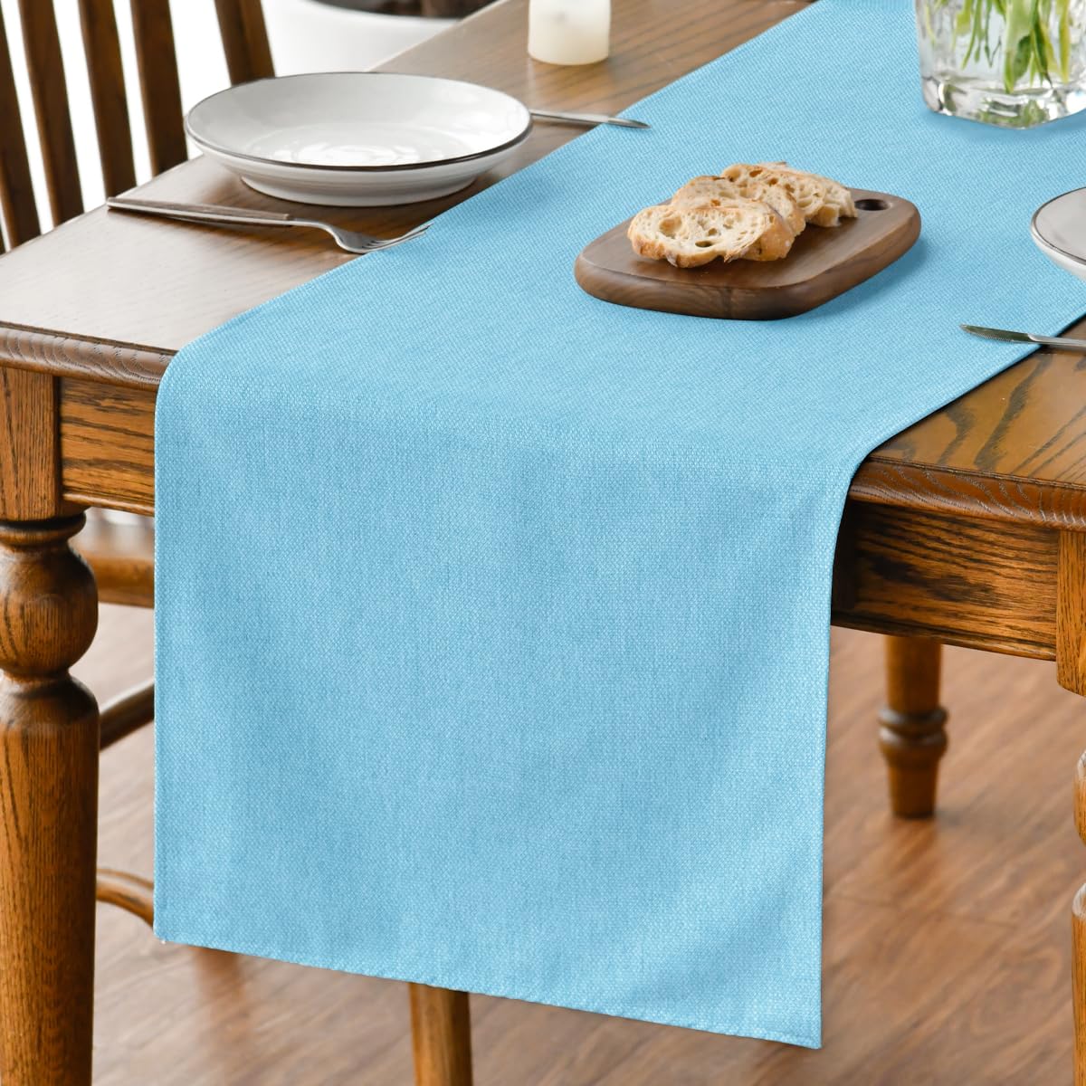 Artoid Mode Light Blue Table Runner, Seasonal Winter Machine Washable Kitchen Dining Table Decoration for Home Party Decor 40x180 cm — image 1