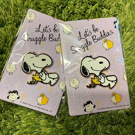 Amazon スヌーピー ピンバッジ 限定品 バッジ ホビー