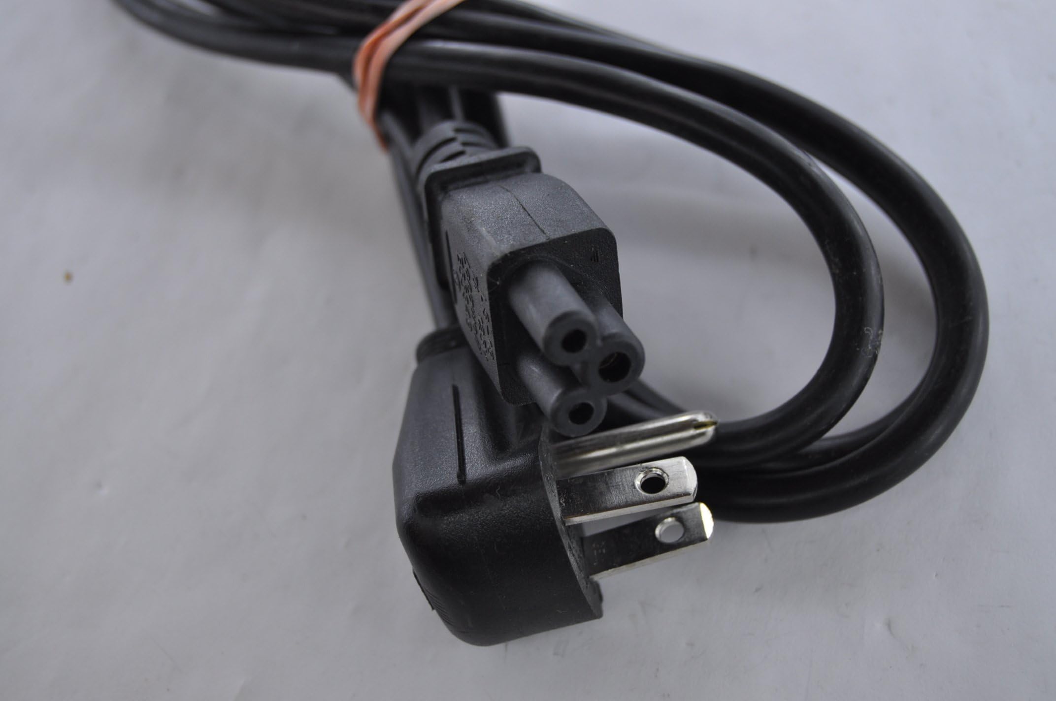 LG 47LB6100 55LN5600 42LN5200 42LN5300 42LN5400 42LN5700 47GA6400 50LN5600 55LB5900 47LB6100 POWER CORD ONLY