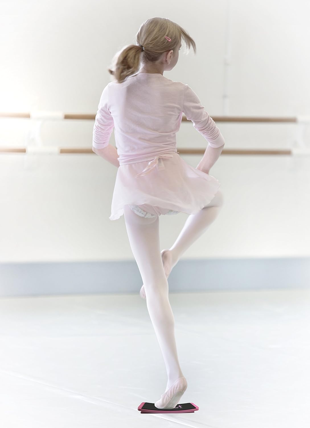 Amazon Com Artyish Turning Board For Dance Figure Skating Ballet Board Pirouettes Spin Board For Dancers Improve Your Balance And Turns Perfect Training Practicing Tool Great As Gifts Blue