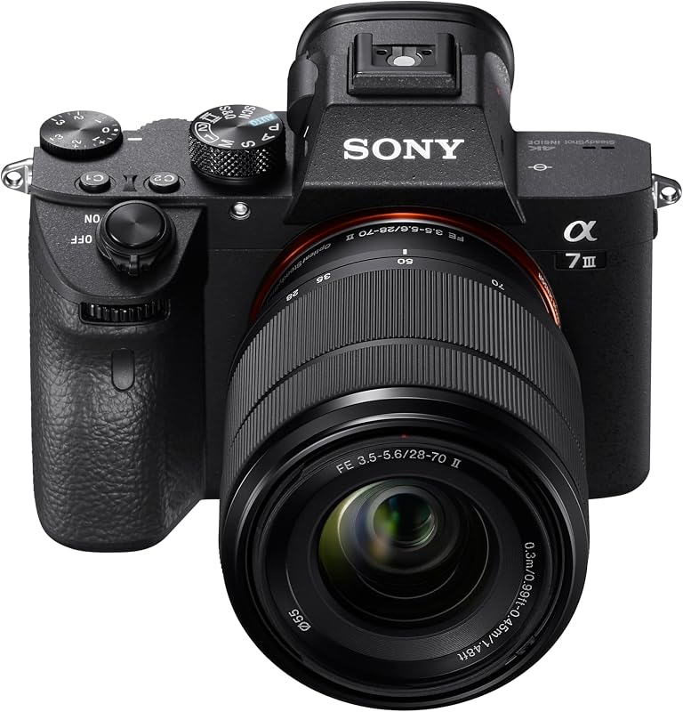 Alpha 7 III Fotocamera full frame con obiettivo 28-70 mm – 24,2 MP, video 4K, autofocus veloce da 0,02 s, scatto continuo da 10 fps, stabilizzazione a 5 assi, ideale per foto e video