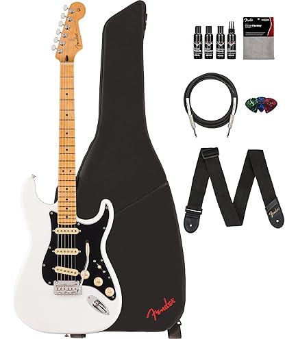Amazon.com: Fender Player Stratocaster HSS Electric Guitar, Black