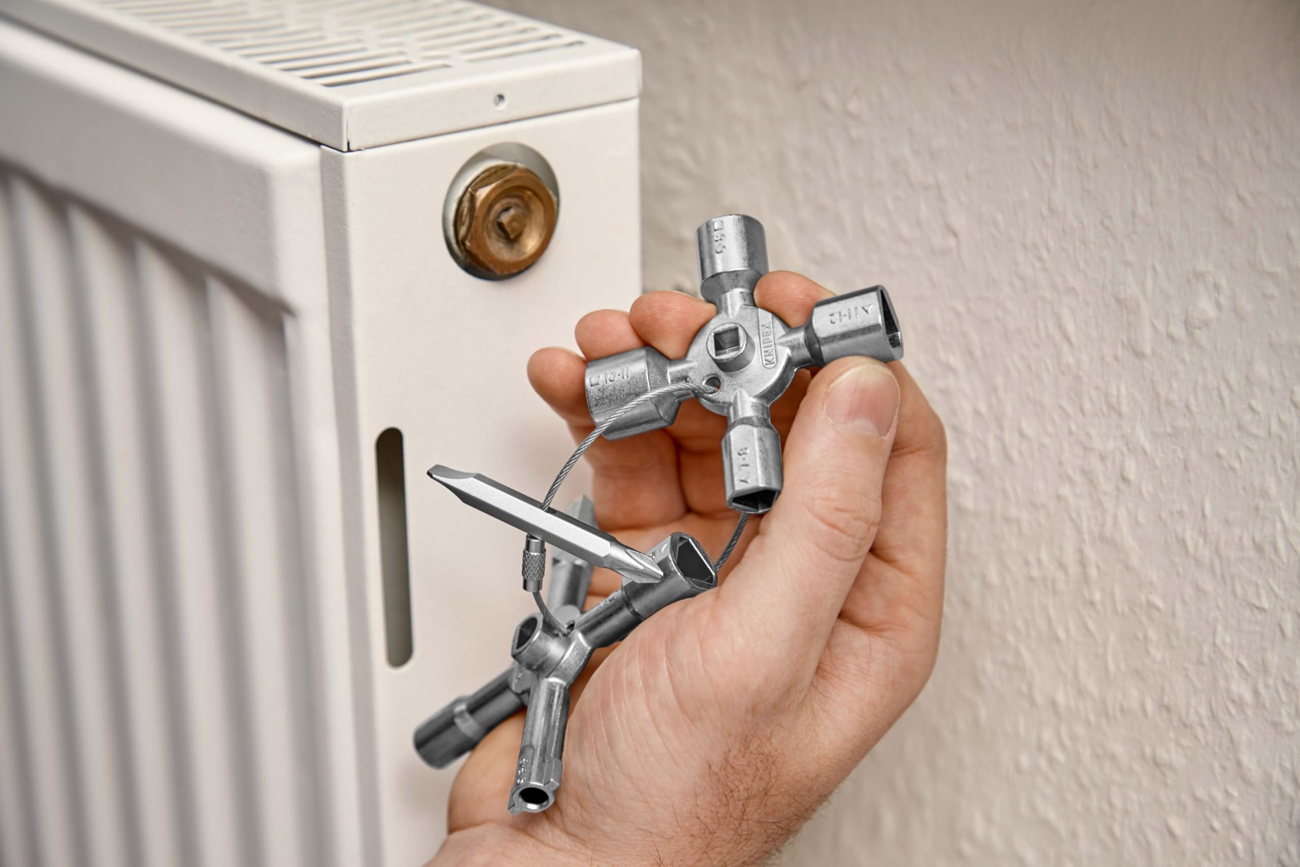 KNIPEX TwinKey Schaltschrankschlüssel, für gängige Schließsysteme, 10 Profile, 2 Kreuze, 1 Schlüssel, Universalschlüssel, Kreuzschlüssel, 00 11 01 9