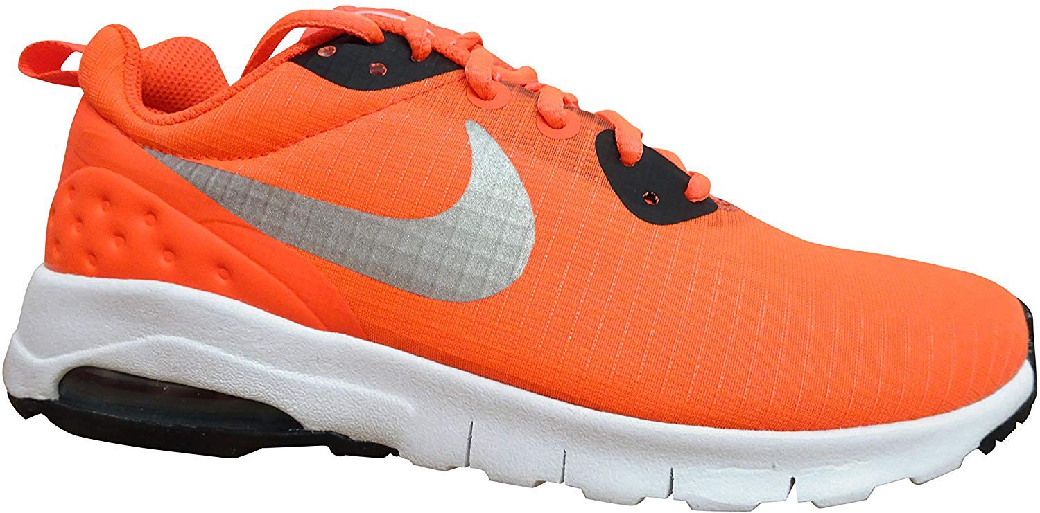 nike women's air max motion lw running shoes