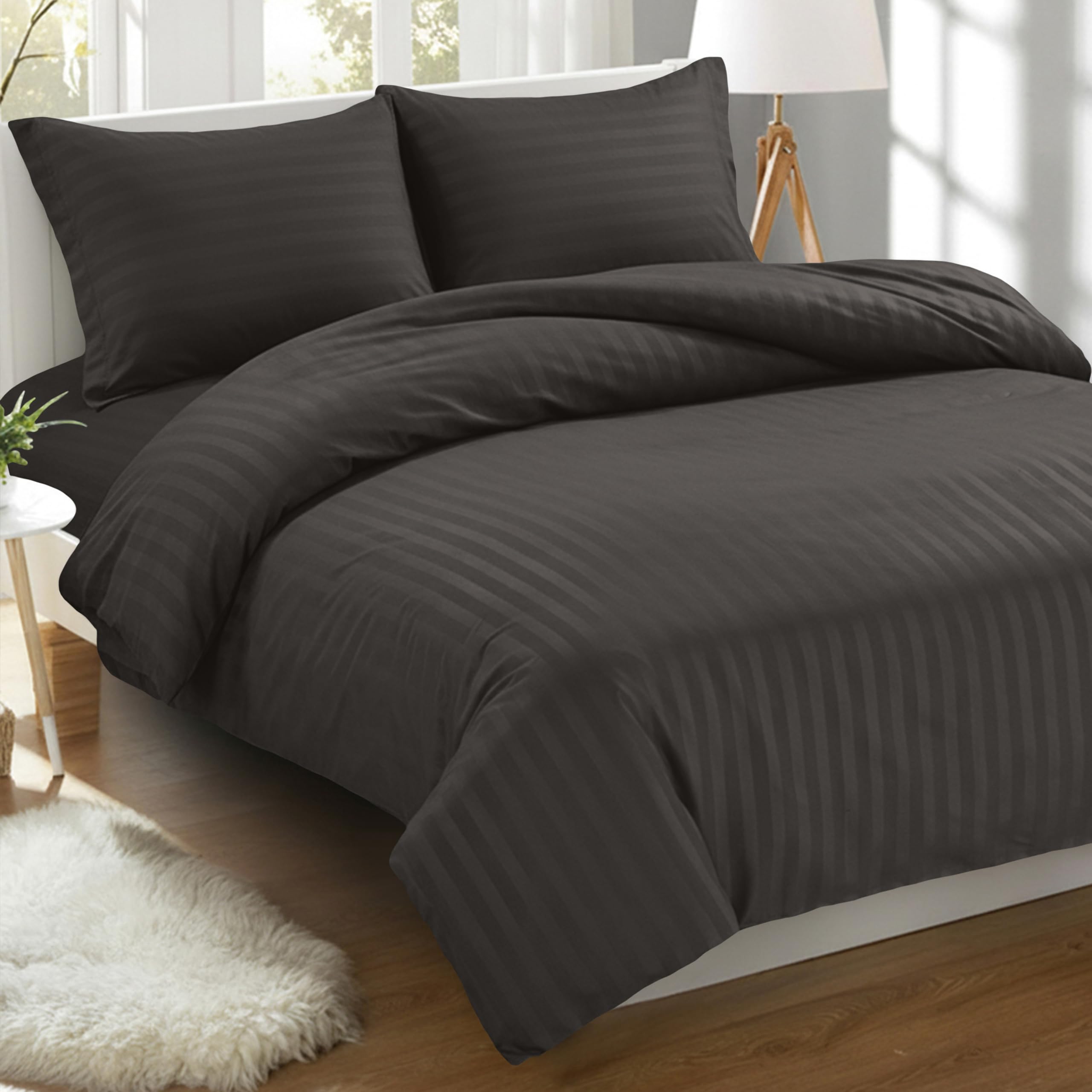 Elegant Comfort Best, Softest, Coziest 3-Piece Duvet Cover Sets! - 1500 Thread Count Egyptian Quality Luxurious Wrinkle Resistant 3-Piece DAMASK STRIPE Duvet Cover Set, Full/Queen, Grey — image 1
