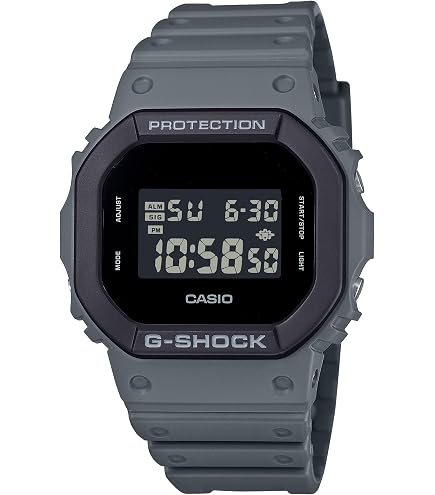 Amazon.com: Casio G-Shock Black Resin Red Digital Square Watch DW