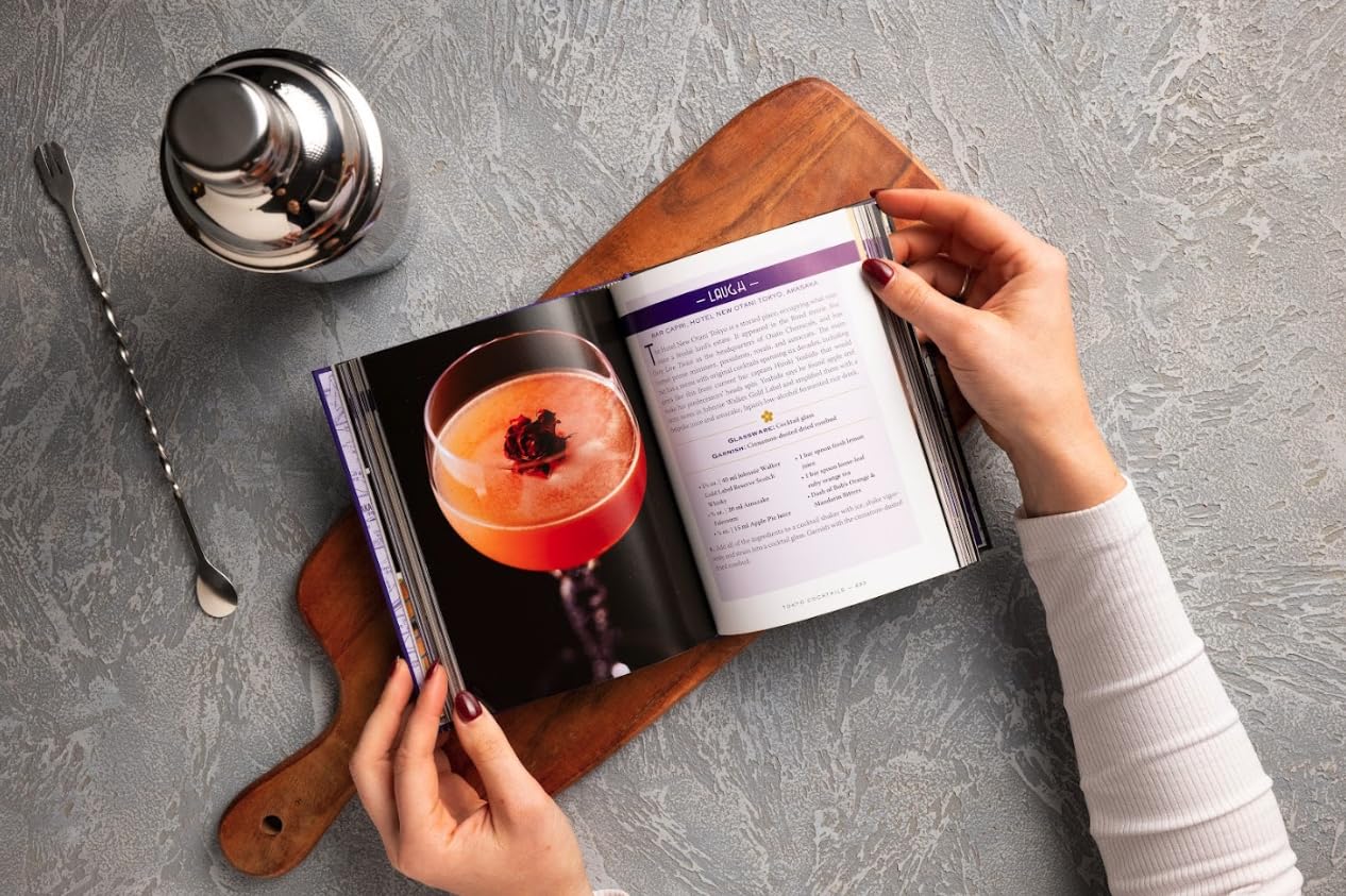 Tokyo Cocktails: An Elegant Collection of Over 100 Recipes Inspired by the Eastern Capital (City Cocktails)