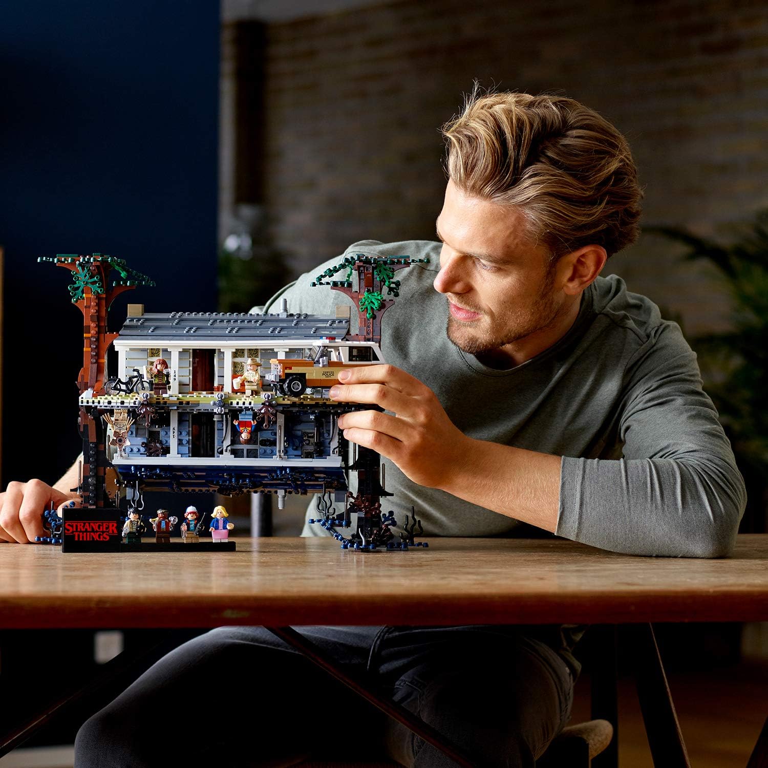 amazon lego stranger things