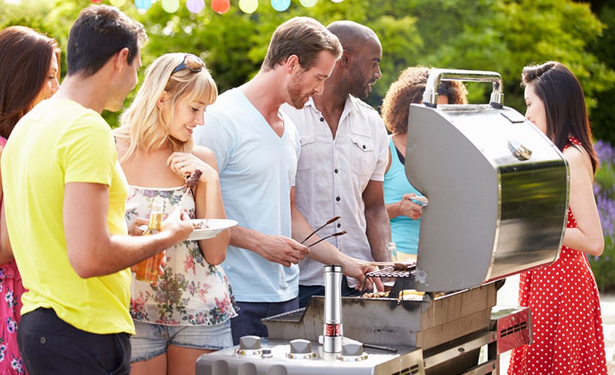 Electric Salt or Pepper Grinder, CUSIBOX Stainless Steel Electric Pepper Grinder or Salt Mill with LED Light at Bottom, Pepper Mill Shaker with Adjustable Grind Coarseness