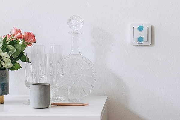 Bosch Smart Home Interruptor Universal Alternativa al App gestiona hasta 4 funciones diferentes